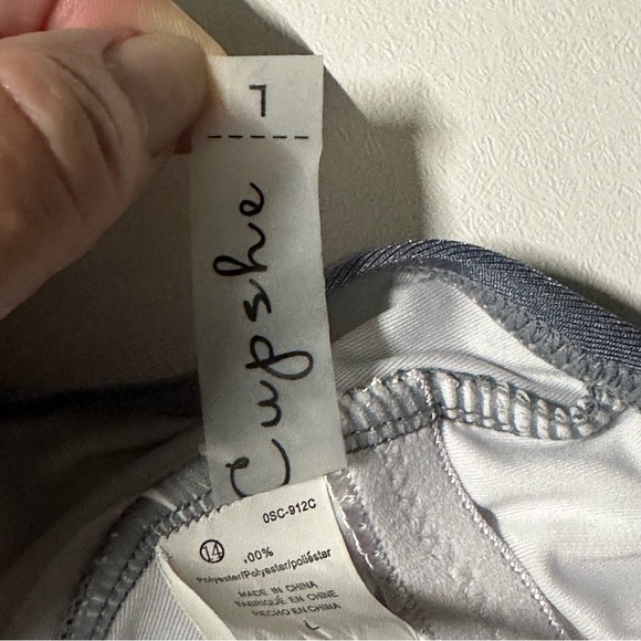 Cupshe women’s size large one piece swimsuit  tie, V-neck new‎ with tags - Picture 5 of 10